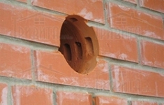 Отвір в цегляній стіні (товщина до 25см) (діаметр отвору до 110)
